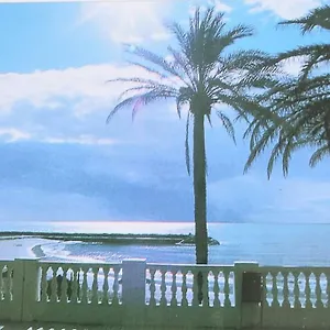 Lux. Frontbeach-terrace. 5 Pools.tv. 2 A.c.netflix Apartamento